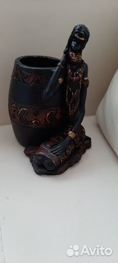 Статуэтка интерьерная в африканском стиле