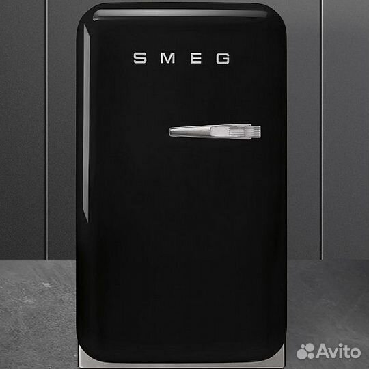 Холодильник smeg FAB5LBL