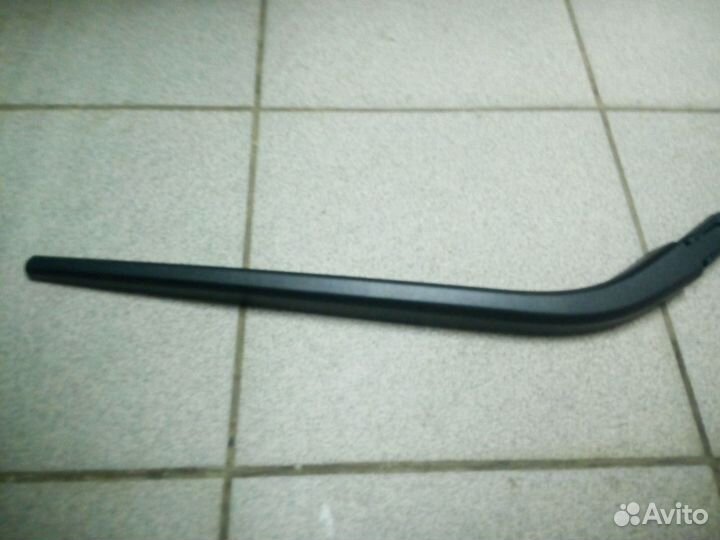 Поводок дворника 5-ой двери Шевроле Каптива