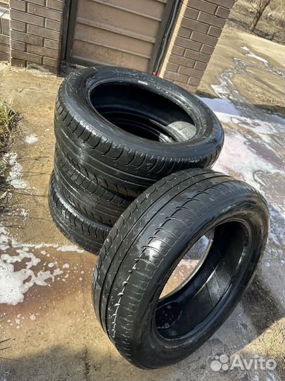 Bfgoodrich G-Grip 195/60 R16 89H