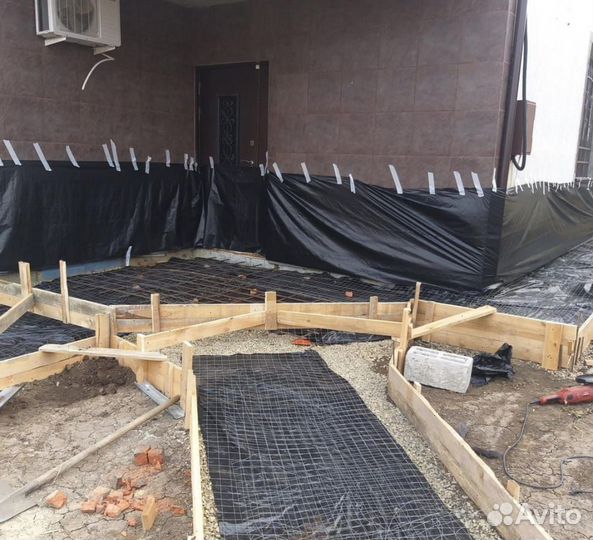 Фундамент бетонные работы отмостки заезды