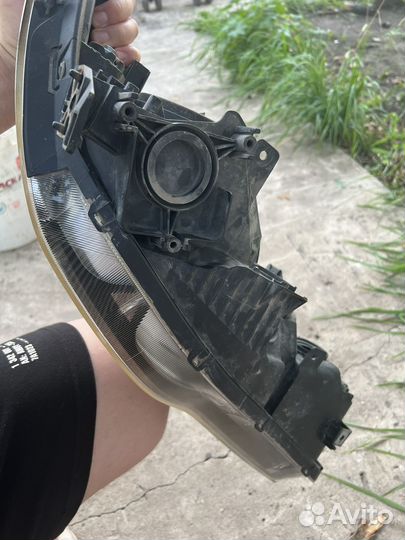Продам фару honda civic 4d