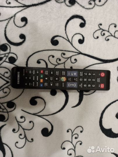 Телевизор Samsung SMART tv 40(101)