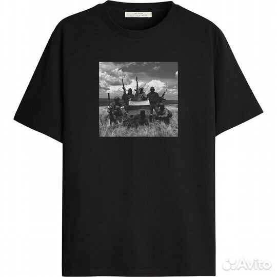 Футболка с принтом