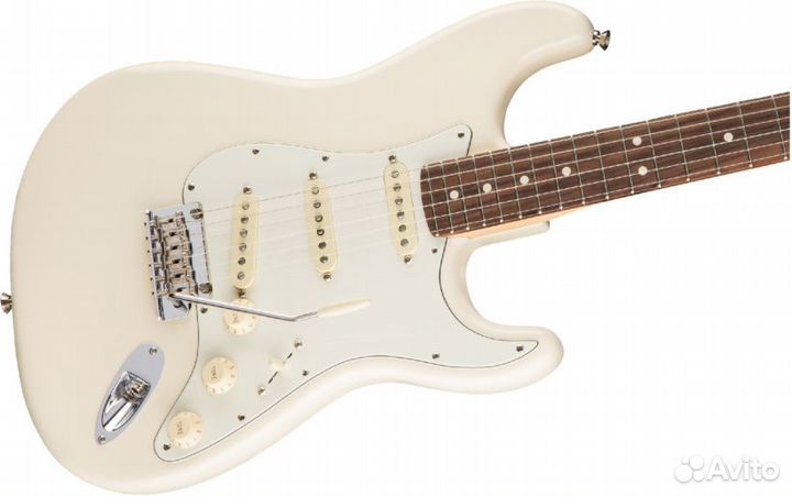 Fender AM PRO strat RW OWT электрогитара American