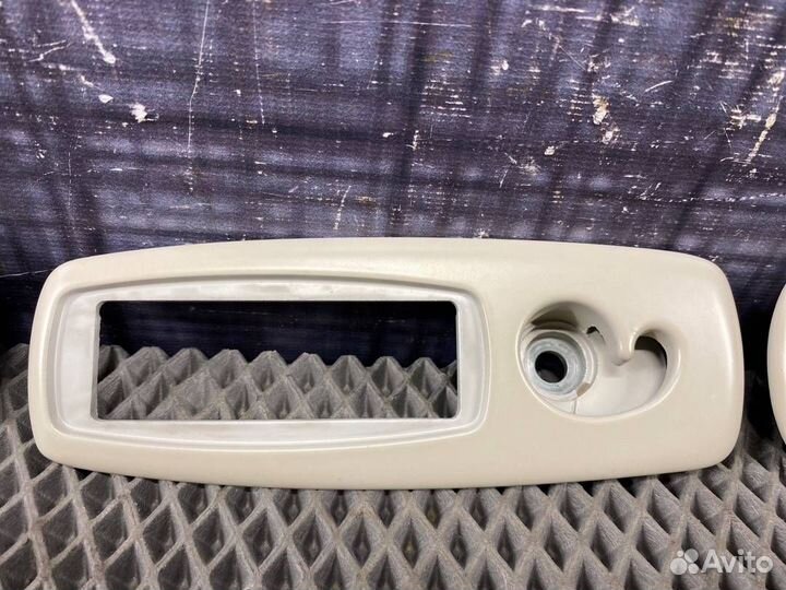 Крепление шторки Volkswagen Passat Variant B5 AMX