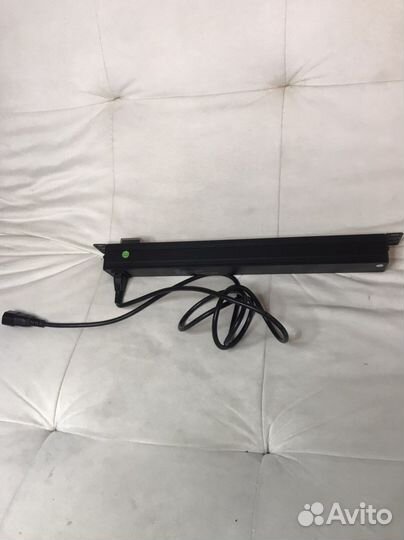 Блок розеток в стойку TWT-PDU19-10A8P