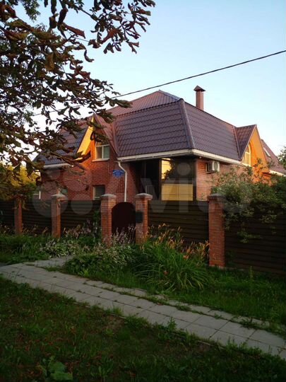 Дом 220 м² на участке 9 сот.