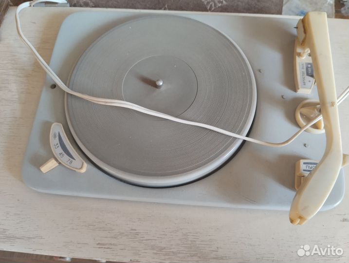 Радиола СССР Урал 2