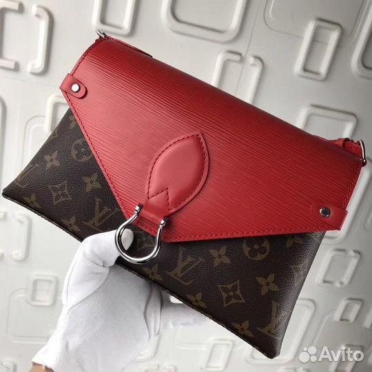 Сумка louis vuitton sаint michеl