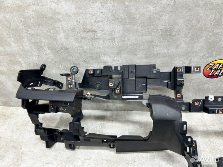 Торпедо Ford Mustang 7 2024