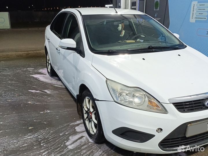 Ford Focus 1.6 МТ, 2011, 200 000 км