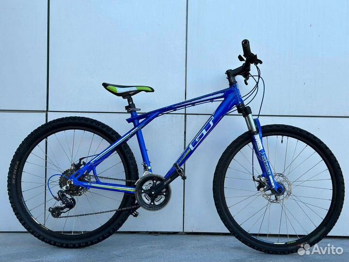 GT Aggressor 2.0 26’ disc (Aluminium/Shimano)