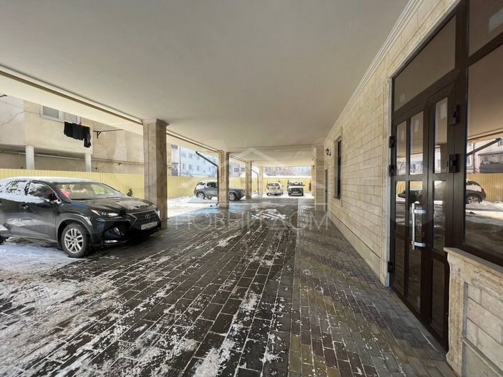 3-к. квартира, 120 м², 5/9 эт.