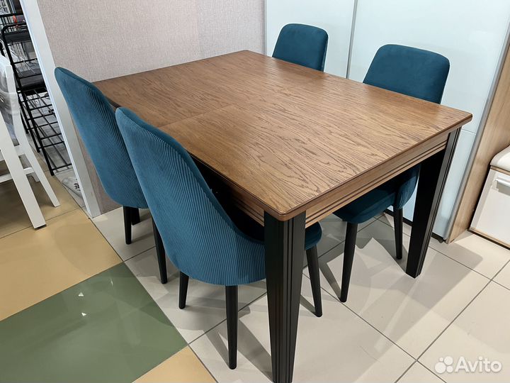 Стол обеденный раздвижной из массива