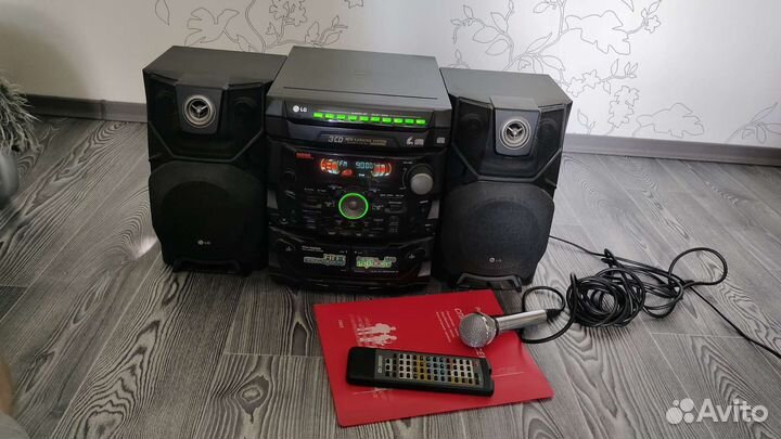 Музыкальный центр LG с караоке