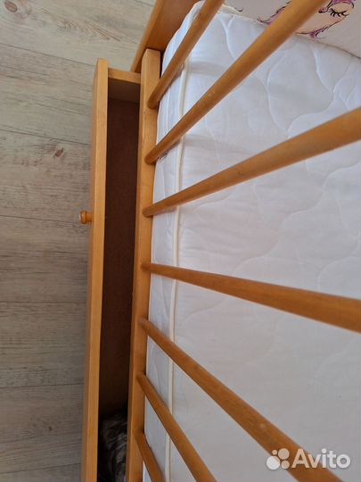 Детская кровать 60*120