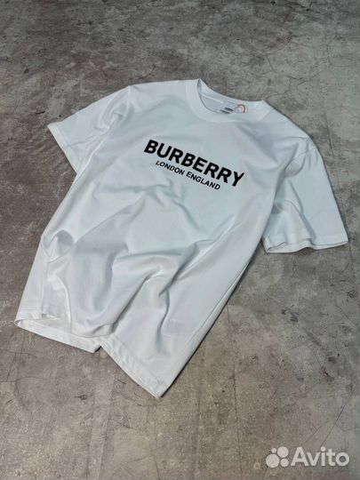 Футболка Burberry Новинка 2024