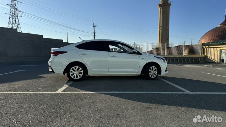 Hyundai Solaris 1.6 AT, 2017, 71 000 км