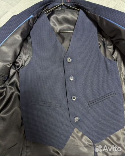 Костюм тройка для мальчика