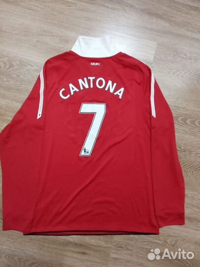 Майки футбольные,разные. Много