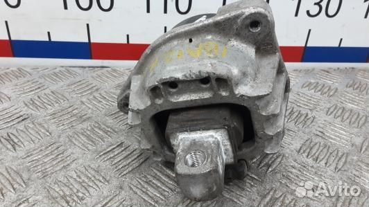 Подушка двигателя бензиновая BMW 7 F01 (1BA12C901)