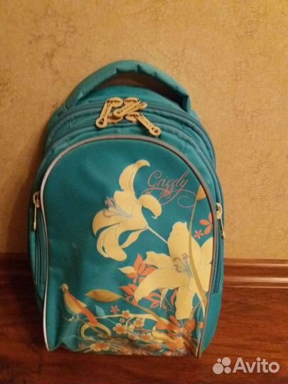 Рюкзаки школьные