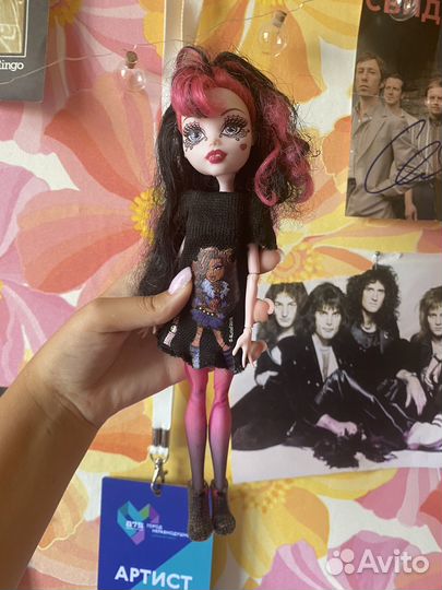 Кукла Монстер Хай дракулаура