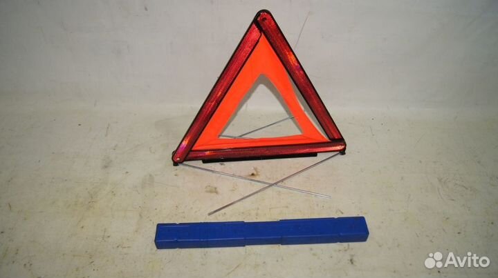 Знак аварийной остановки BMW X5 E70 (1000 мелочей