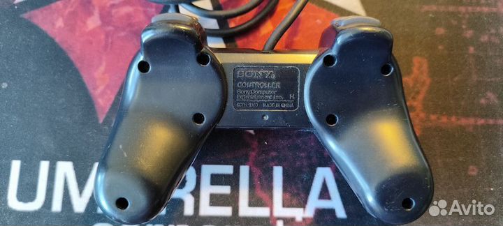 Продаю геймпад Sony PS1