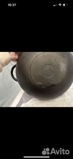 Чугунная сковорода вок