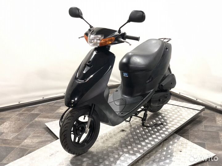 Скутер Suzuki Lets 2