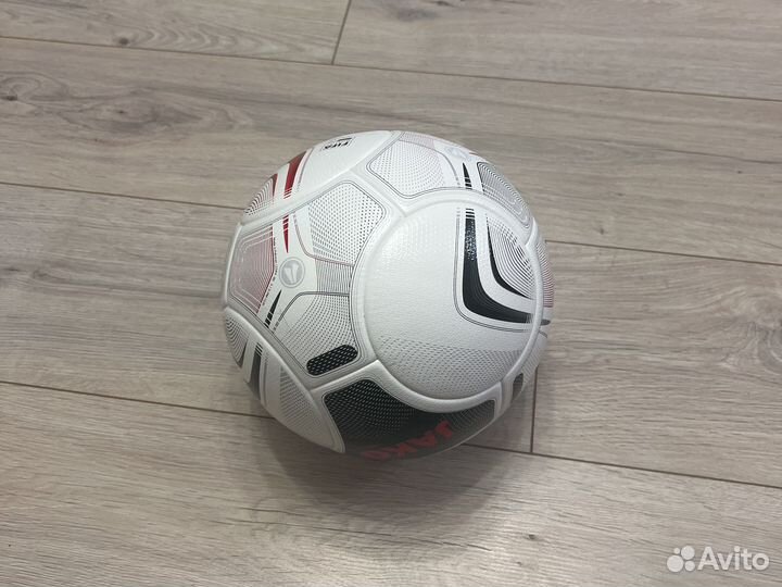 Футбольный мяч jako prestige