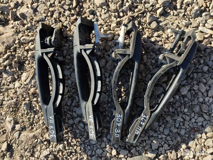 Ручка двери наружная Пежо 307