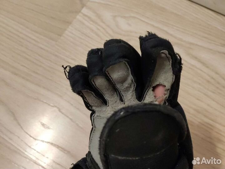 Краги хоккейные размер 9