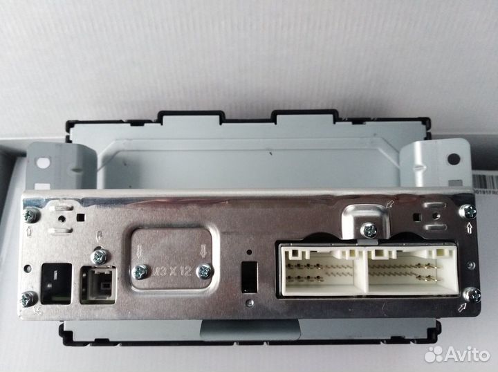 KIA Штатная магнитола