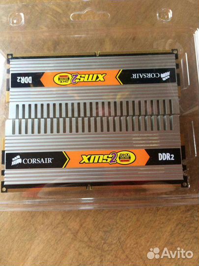 Оперативная память DDR2 Corsair