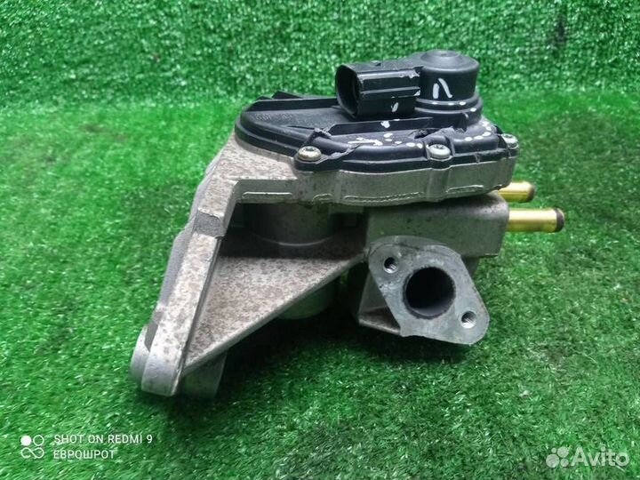 Клапан рециркуляции выхлопных газов Volkswagen Pa