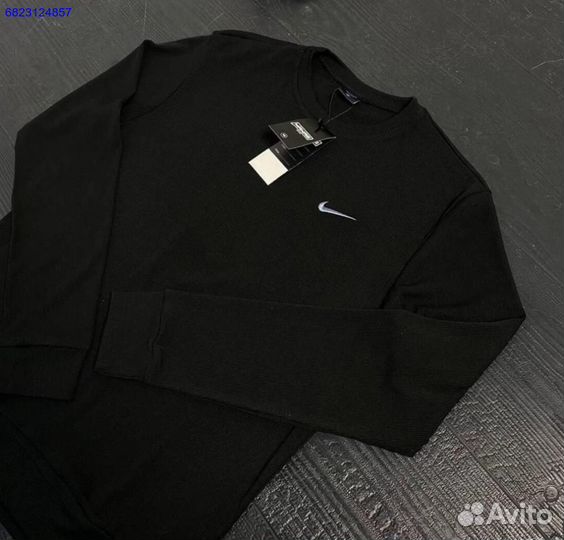 Лонгслив Nike