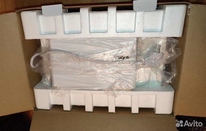 Новая в упаковке хлебопечь panasonic SD-R2530KTS