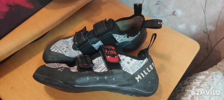 Скальники Б/У р35 Возраст 9-10 лет