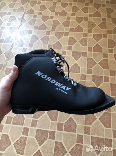 Беговые лыжи (взрослый комплект)