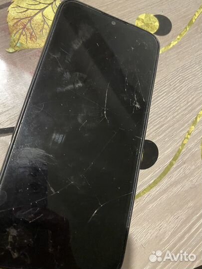 Продам realme c21