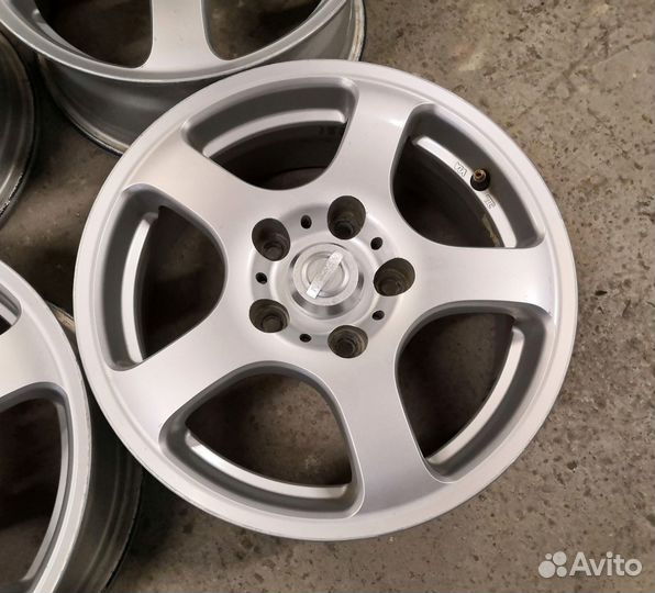 Оригинальные диски Nissan R15 5*114.3 Б/П по РФ