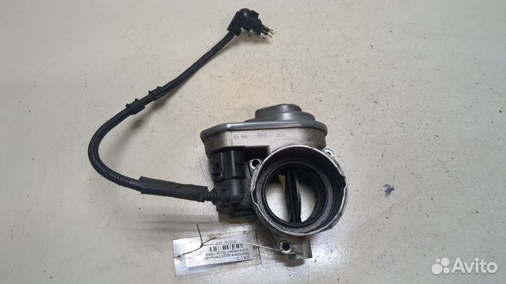 Заслонка дроссельная Volkswagen Bora, 1998