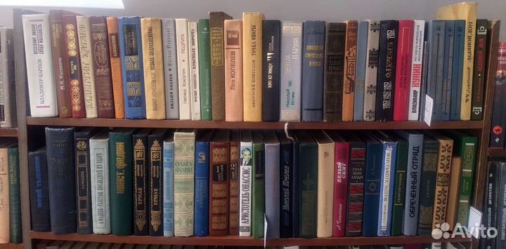 Романы,стихи, русская и зарубежная классика и тд