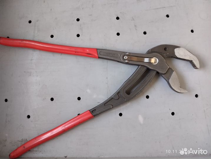 Универсальные переставные клещи knipex кобра KN-87