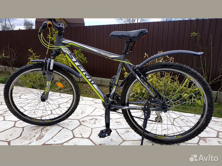 Велосипед горный stern motion 1.0