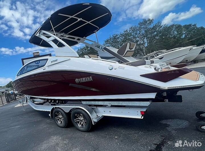 Yamaha 275 SE новый катер 2023 г., 500 л/с