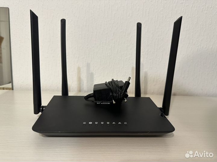 Wi-Fi роутер D-Link DIR-820/A1